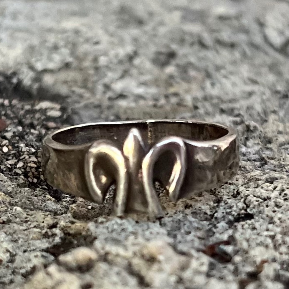 Dove Peace Handcrafted Sterling Silver Ring - Picture 8 of 8